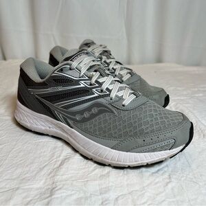 Saucony Cohesion 13 Women’s sz8.5 Running Walking Gray and Black Athletic Shoes